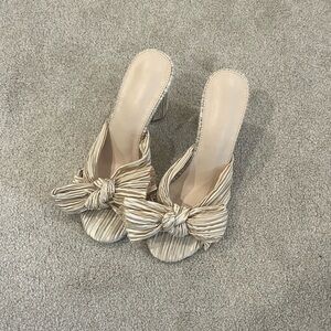 VETASTE Women's Pleated Bow Knot Heeled Sandals - Wedding Dress Shoes